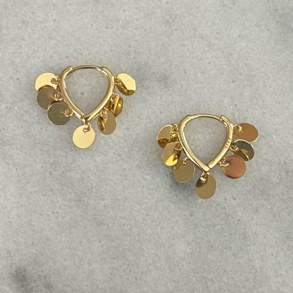 Modest Lu Jewelry - Gold Triangle Fringe Coin Hoop Earrings 

Brand New